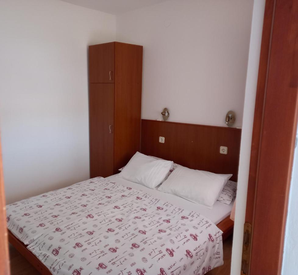 Apartments Kosec Vrsi Luaran gambar