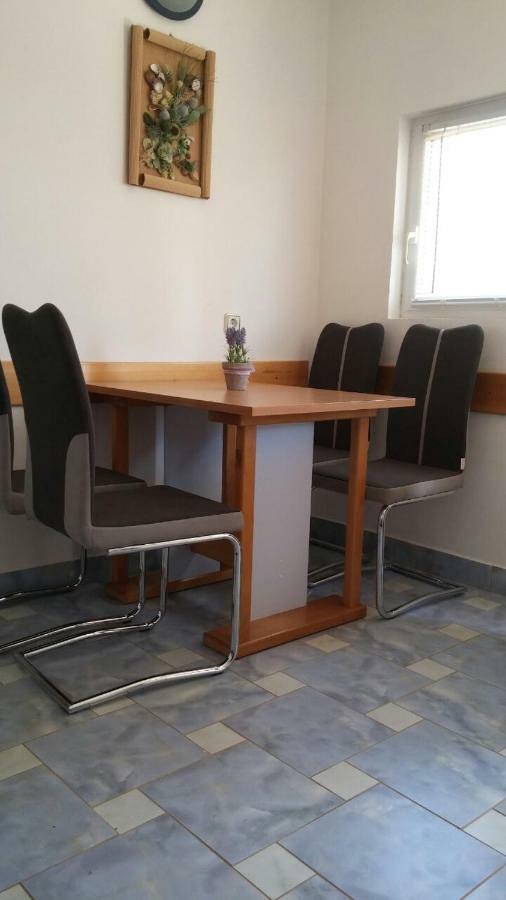 Apartments Kosec Vrsi Luaran gambar