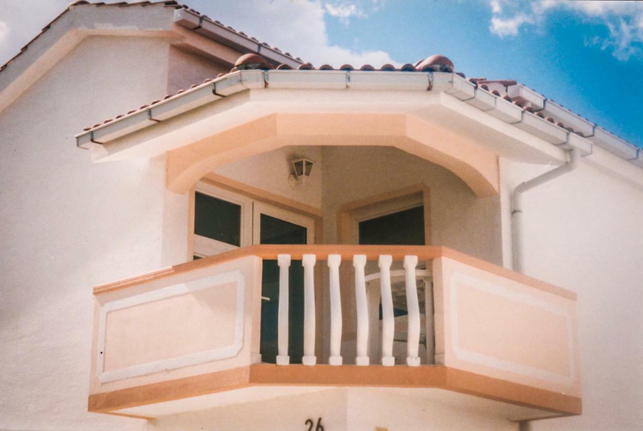 Apartments Kosec Vrsi Luaran gambar
