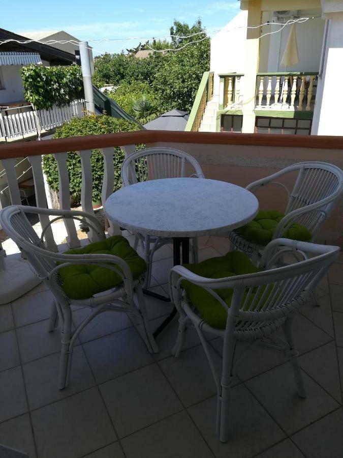 Apartments Kosec Vrsi Luaran gambar